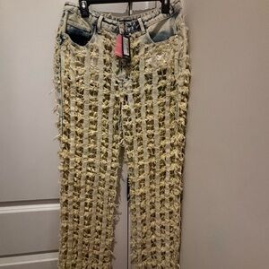 PrettyLittleThing Cream Distressed Straight Leg Jeans